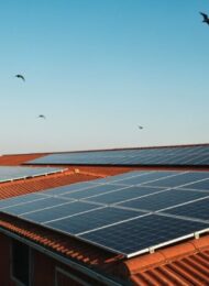 kaufe Reitplatz Solarpaneele